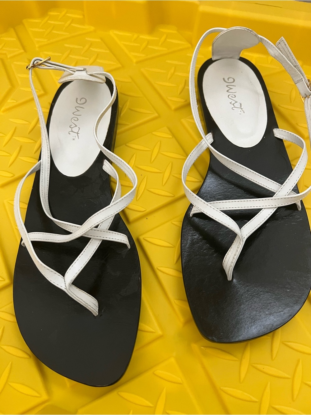 NWOT 9 West sandals, size 9